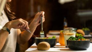 How Proper Nutrition Can Enhance Mental Health and Improve Cognitive Functioning